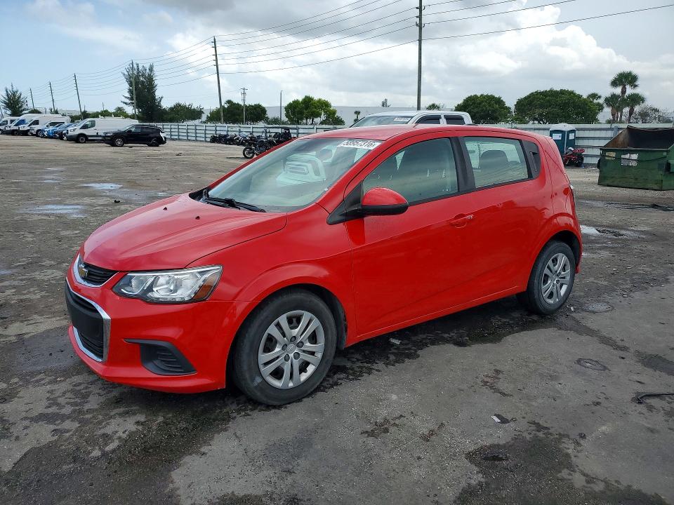 2020 Chevrolet SONIC VIN 1G1JG6SB6L4122062 COPART salvage auction — MINOR DENT/SCRATCHES, Fl - Certificate Of Title (P), sold $4,500 on 2026-07-08 (photo 1)