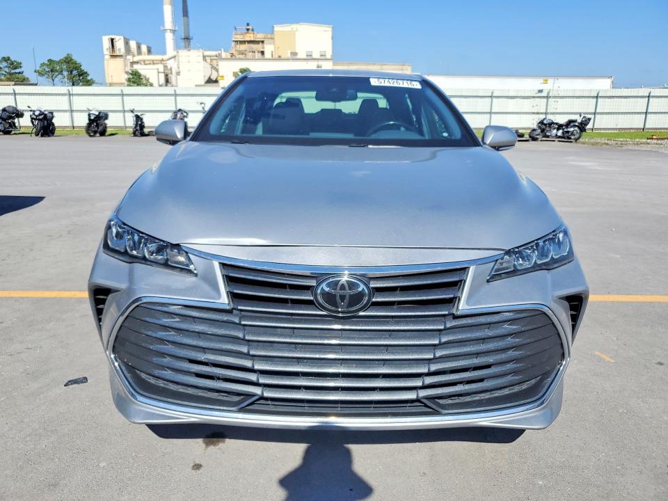 2020 Toyota VIN 4T1JZ1FB5LU049437 COPART salvage auction — REAR END, OK - CERT OF TITLE-SALVAGE, sold $11,000 on 2026-07-02 (photo 5)