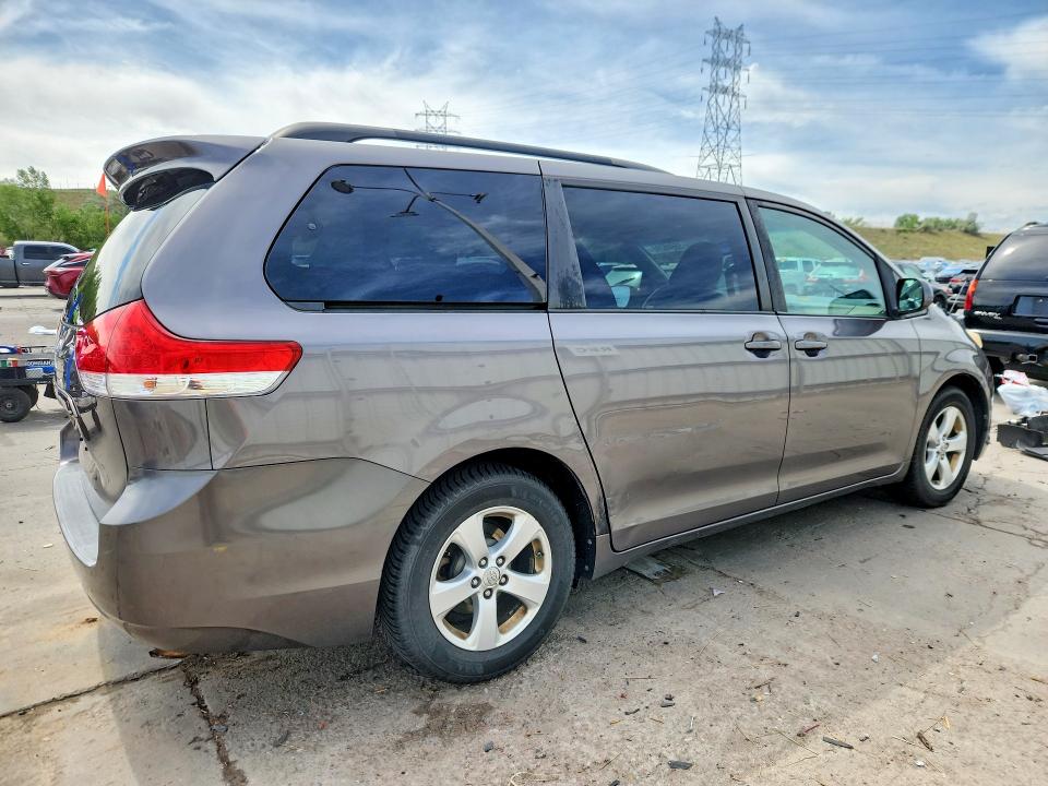 2011 Toyota Sienna VIN 5TDKK3DC0BS037624 COPART salvage auction — SIDE, Co - Certificate Of Title, sold $2,000 on 2026-07-08 (photo 3)