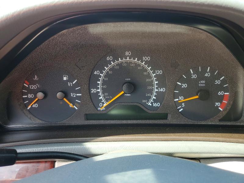 1999 Mercedes-benz VIN WDBLK65G6XT009356 COPART salvage auction — ENGINE BURN, Sc - Cert Of Title-Salvage Fire, sold $300 on 2026-07-27 (photo 9)
