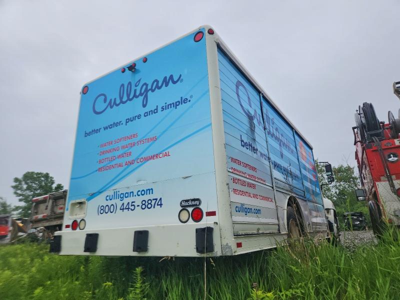 2014 Hino 258/268 VIN 5PVNJ8JV2E4S56748 COPART salvage auction — MECHANICAL, WI - CERTIFICATE OF TITLE (P), sold $7,300 on 2026-07-20 (photo 4)