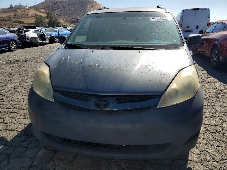 2006 Toyota Sienna VIN 5TDZA23C46S418394 COPART salvage auction — MECHANICAL, CA - APP FOR DUP CLEAN OR AC, sold $450 on 2026-08-20 (photo 5)