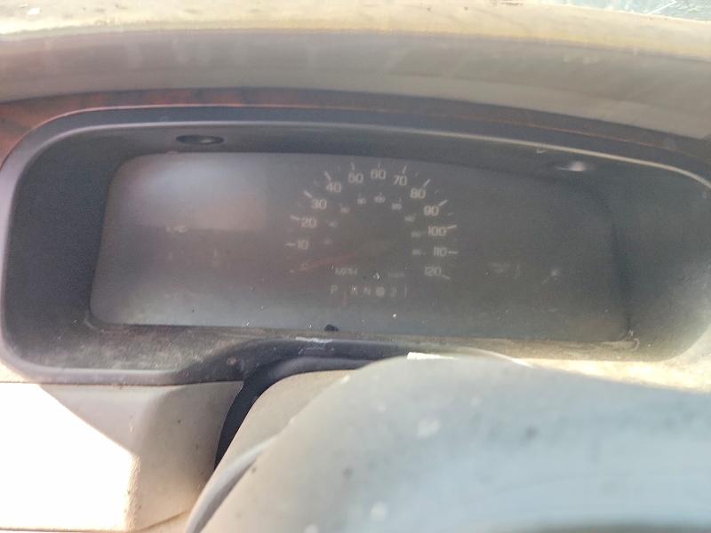 1998 Lincoln TOWN CAR VIN 1LNFM82W9WY669730 COPART salvage auction — ENGINE BURN, Nv - Non-Repairable Vehicle Cert, sold $125 on 2026-07-08 (photo 9)