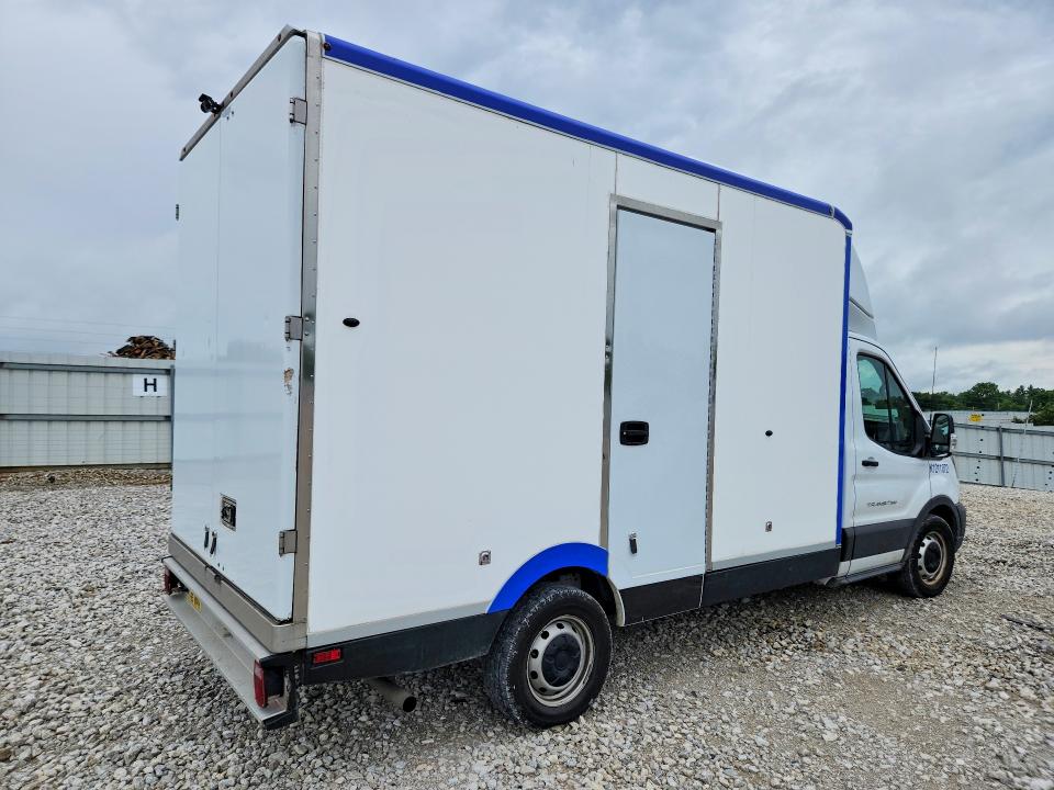 2022 Ford Transit VIN 1FDBW5Z83NKA31540 COPART salvage auction — MINOR DENT/SCRATCHES, Oh - Certificate Of Title, sold $8,000 on 2026-08-28 (photo 3)