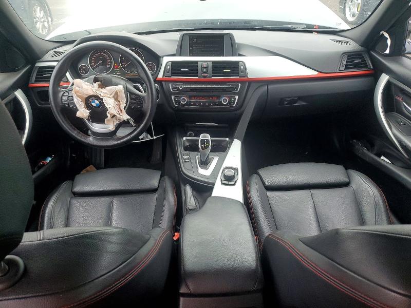 2013 BMW 3er VIN WBA3B9C53DF586518 COPART salvage auction — FRONT END, Qc - Gravement Accidente, sold $425 on 2026-07-14 (photo 8)