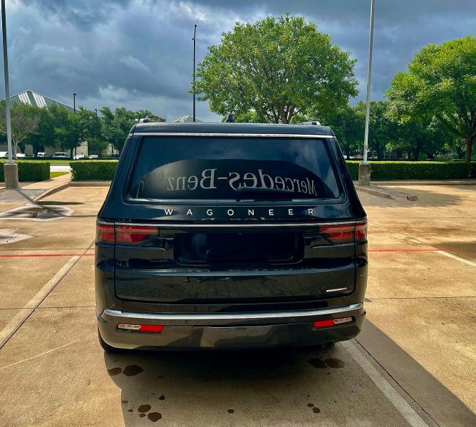 2022 Jeep Grand wagoneer VIN 1C4SJUAT9NS207231 COPART salvage auction — NORMAL WEAR, TX - CERTIFICATE OF TITLE (P), sold $16,200 on 2026-07-30 (photo 7)