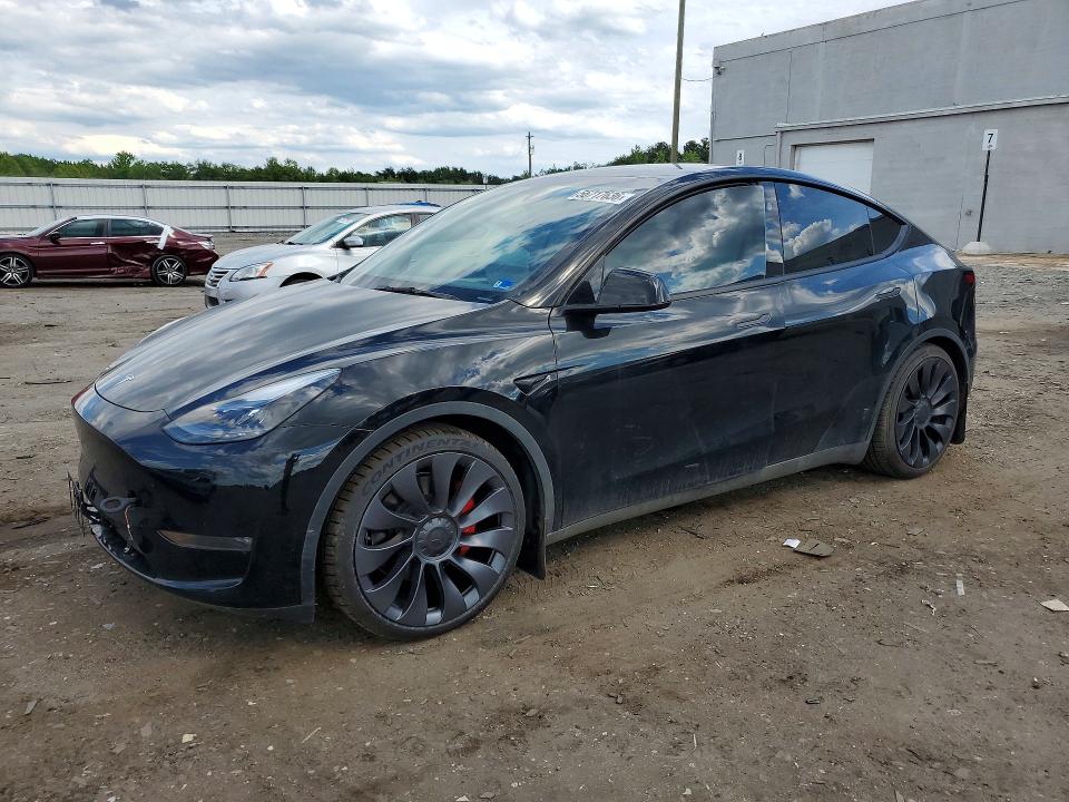 2025 Tesla Model y VIN 7SAYGDEF3SA343294 COPART salvage auction — FRONT END, Va - Cert Of Title - Salvage, sold $21,300 on 2026-07-22 (photo 1)