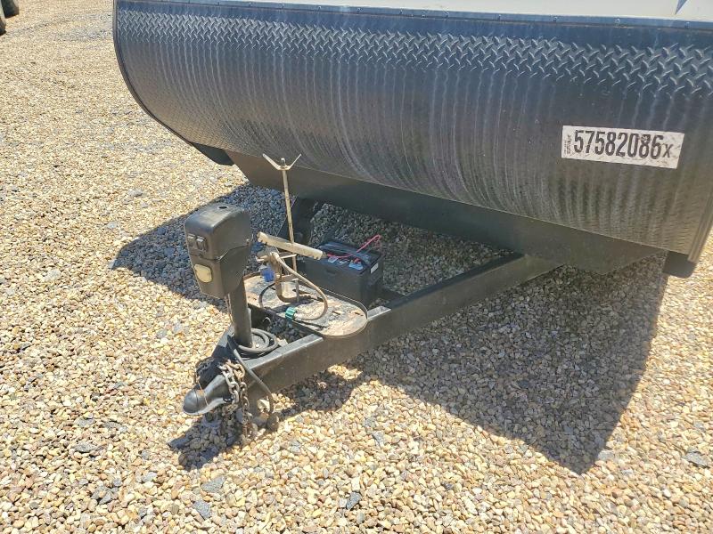 2019 Starcraft Launch VIN 1SABS0BT8K2UH5127 COPART salvage auction — NORMAL WEAR, TX - CERTIFICATE OF TITLE, sold $8,000 on 2026-07-07 (photo 7)