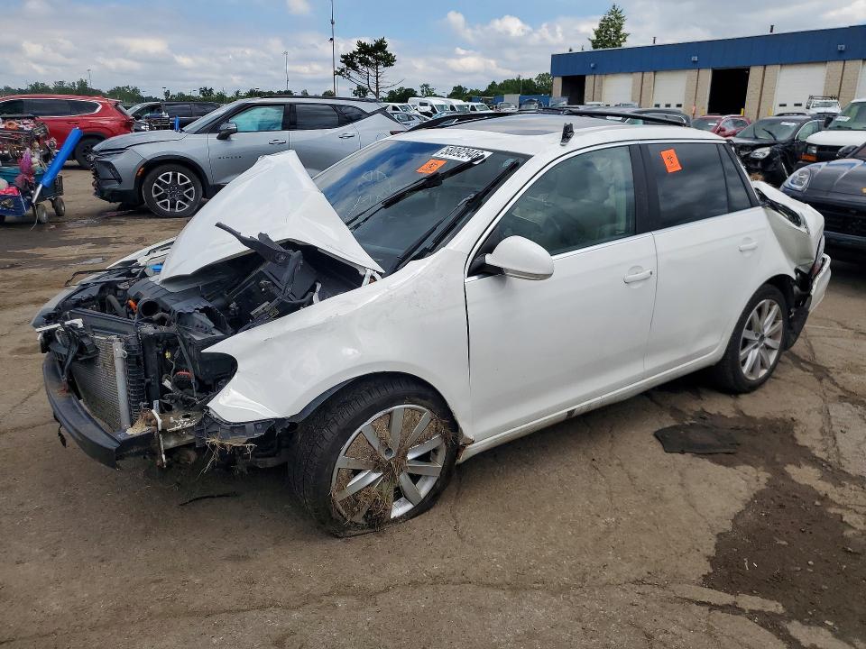 2012 Volkswagen VIN 3VWPL7AJ9CM686253 COPART salvage auction — ROLLOVER, MI - CERTIFICATE OF TITLE, sold $500 on 2026-07-02 (photo 1)