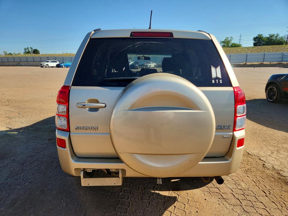 2006 Suzuki Grand vitara VIN JS3TD944064102324 COPART salvage auction — FRONT END, Co - Dis/Dlr/Exp Only Clean Title, sold $325 on 2026-07-11 (photo 6)