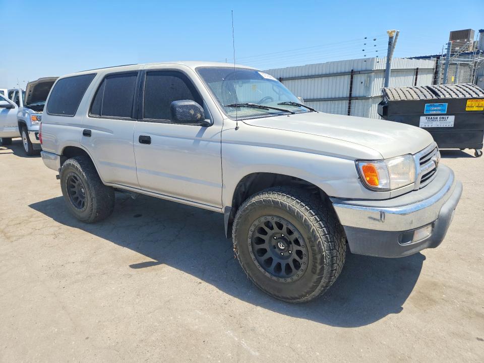 2000 Toyota 4runner VIN JT3GM84R0Y0066672 COPART salvage auction — REAR END, Ca - Salvage Certificate, sold $1,150 on 2026-07-06 (photo 4)