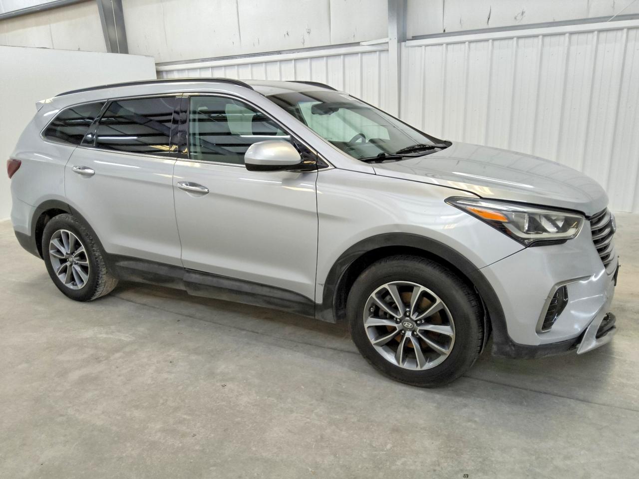 2019 Hyundai Santa Fe VIN KM8SM4HF4KU300466 COPART salvage auction — Undercarriage, TX - CERTIFICATE OF TITLE, sold $1,900 on 2026-07-09 (photo 4)