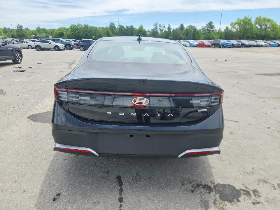 2026 Hyundai Sonata hybrid VIN KMHL24JJ5TA169849 COPART salvage auction — FRONT END, Fl - Cert Of Title Slvg Rebuildable, sold $8,500 on 2026-07-20 (photo 6)