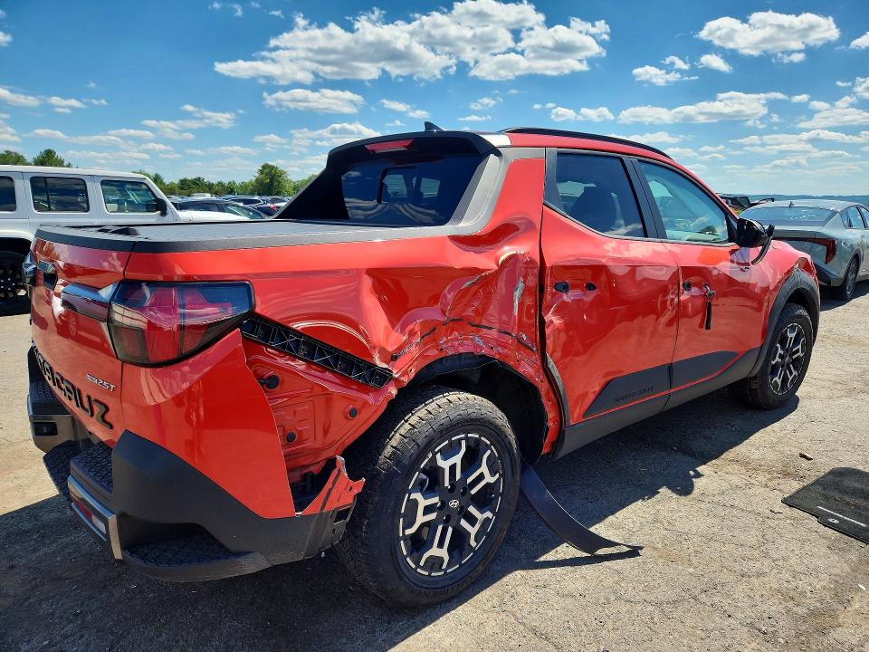 2025 Hyundai Santa cruz VIN 5NTJDDDF8SH148404 COPART salvage auction — REAR END, Pa - Cert Of Title, sold $15,500 on 2026-07-14 (photo 3)