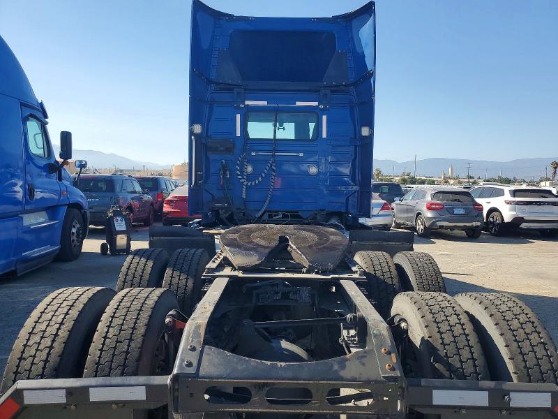 2022 Volvo VIN 4V4WC9EH2NN604328 COPART salvage auction — NORMAL WEAR, TX - DIS/DLR/EXP ONLY CLEAN TITLE, sold $16,200 on 2026-07-28 (photo 6)