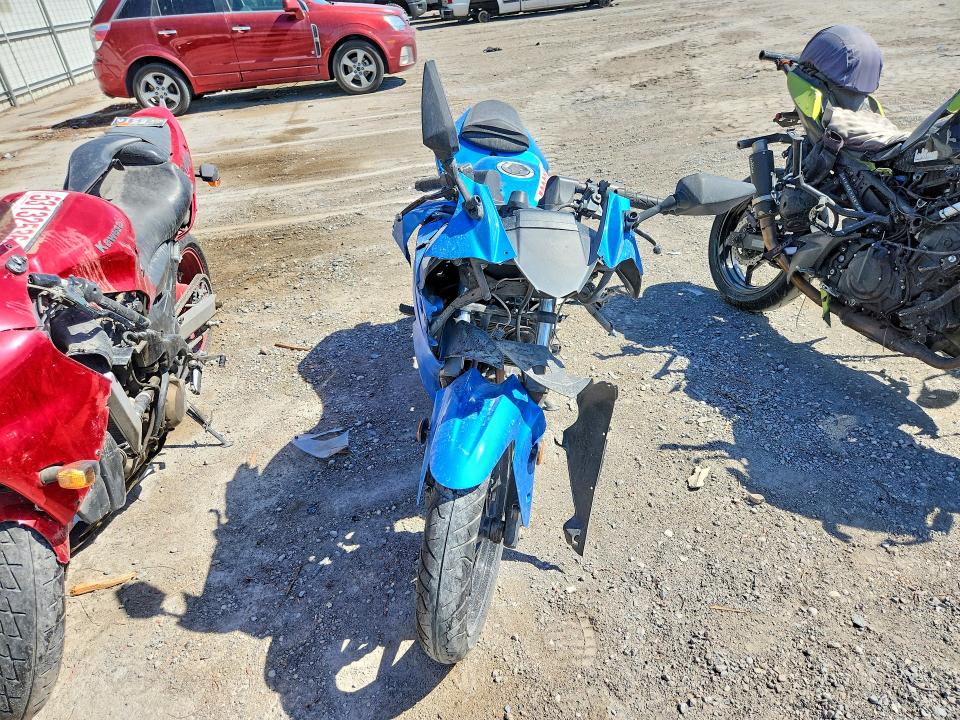 2010 Kawasaki Ex250 VIN JKAEXMJ17ADA59487 COPART salvage auction — FRONT END, NV - SALVAGE TITLE, sold $90 on 2026-07-16 (photo 2)