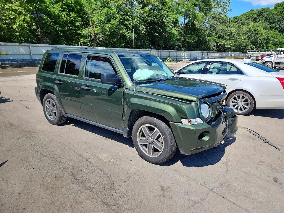 2009 Jeep Patriot VIN 1J4FT28B49D194826 COPART salvage auction — FRONT END, Pa - Certificate Of Salvage, sold $425 on 2026-07-09 (photo 4)