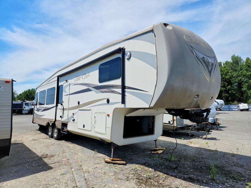 2014 Cedar creek Fifth wheel VIN 4X4FCRM22ES210283 COPART salvage auction — ALL OVER, IL - SALVAGE CERTIFICATE, sold $1,700 on 2026-07-30 (photo 1)