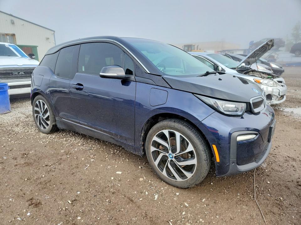 2018 BMW I3 VIN WBY7Z4C51JVC34639 COPART salvage auction — SIDE, On - Permit Salvage, sold $1,800 on 2026-07-28 (photo 4)