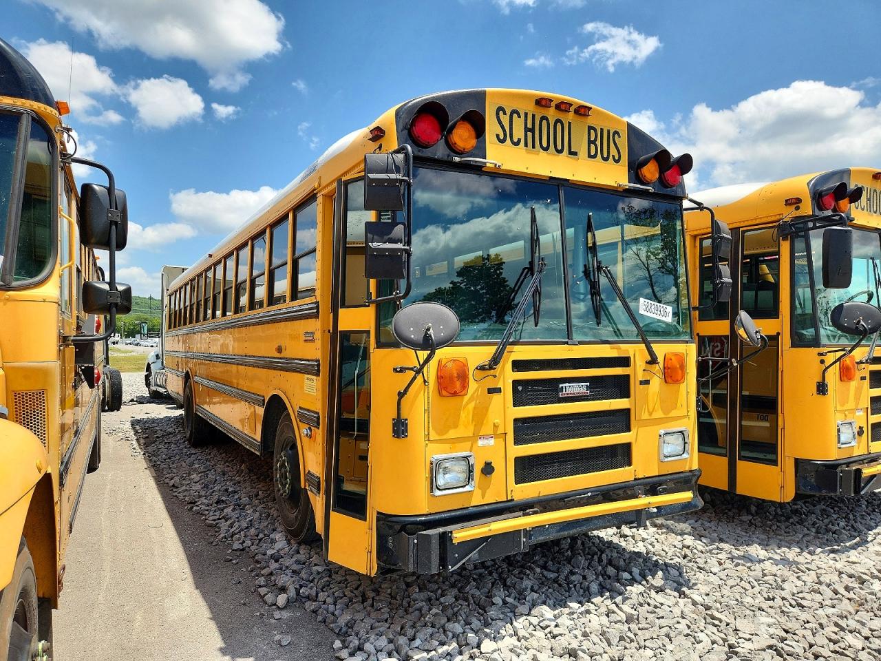 2011 Thomas School bus VIN 1T88S4E28B1132496 COPART salvage auction — Minor Dent/Scratches, TN - CERTIFICATE OF TITLE, sold $2,500 on 2026-09-18 (photo 1)