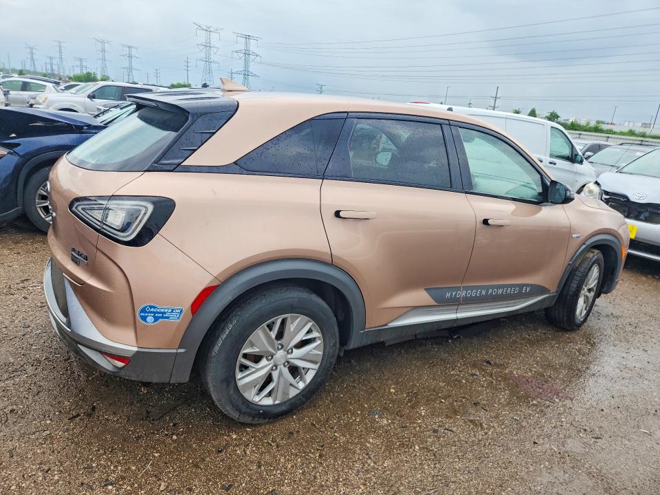 2021 Hyundai Nexo VIN KM8J74A64MU013838 COPART salvage auction — MINOR DENT/SCRATCHES, IL - DEALER ONLY CLEAN TITLE (P), sold $2,900 on 2026-07-28 (photo 3)