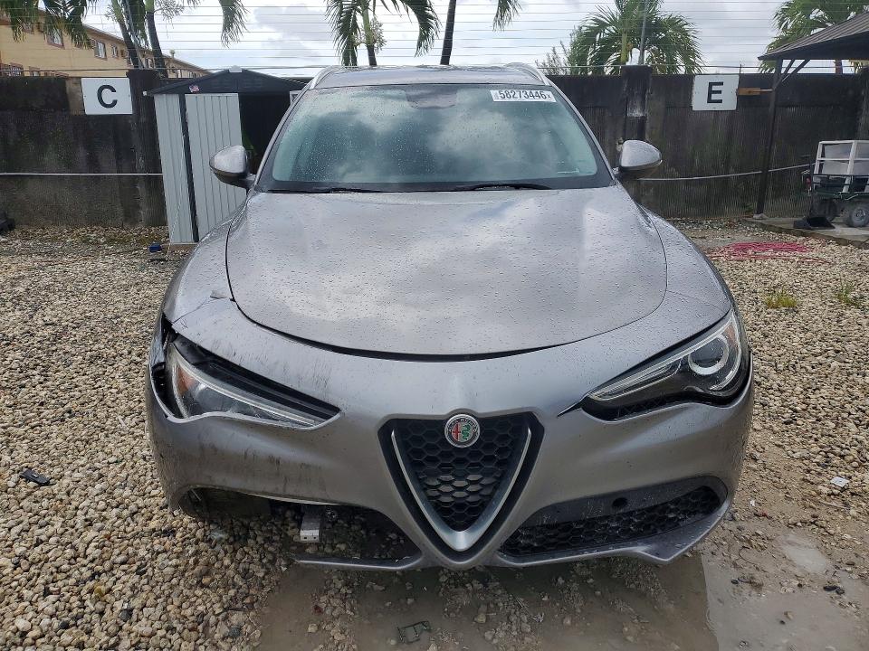 2018 Alfa romeo Stelvio VIN ZASFAKANXJ7B82786 COPART salvage auction — WATER/FLOOD, Fl - Cert Of Title-Slvg Rebld Flood, sold $1,650 on 2026-07-14 (photo 5)