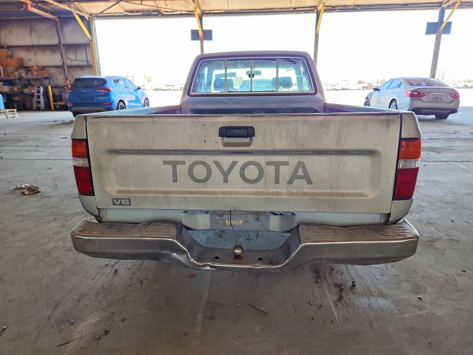 1991 Toyota Pickup VIN JT4VN93D6M5025150 COPART salvage auction — MINOR DENT/SCRATCHES, Az - Certificate Of Title, sold $800 on 2026-07-13 (photo 6)