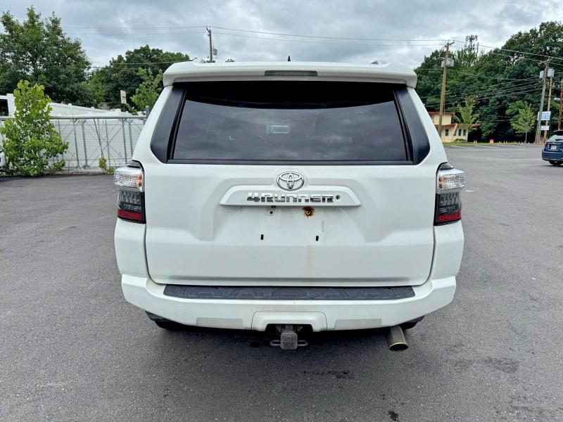 2015 Toyota VIN JTEBU5JRXF5234841 COPART salvage auction — MINOR DENT/SCRATCHES, Ma - Certificate Of Title, sold $13,200 on 2026-07-08 (photo 6)