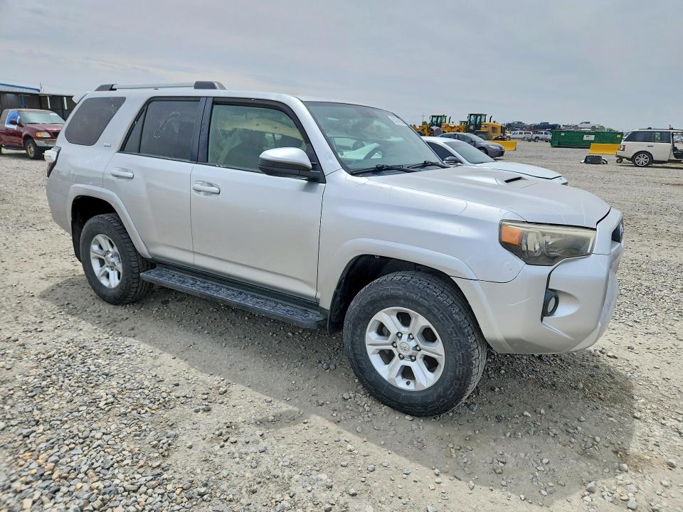 2019 Toyota 4runner VIN JTEBU5JR8K5662952 COPART salvage auction — ROOF, Co - Public - Salvage Title, sold $13,000 on 2026-07-07 (photo 4)