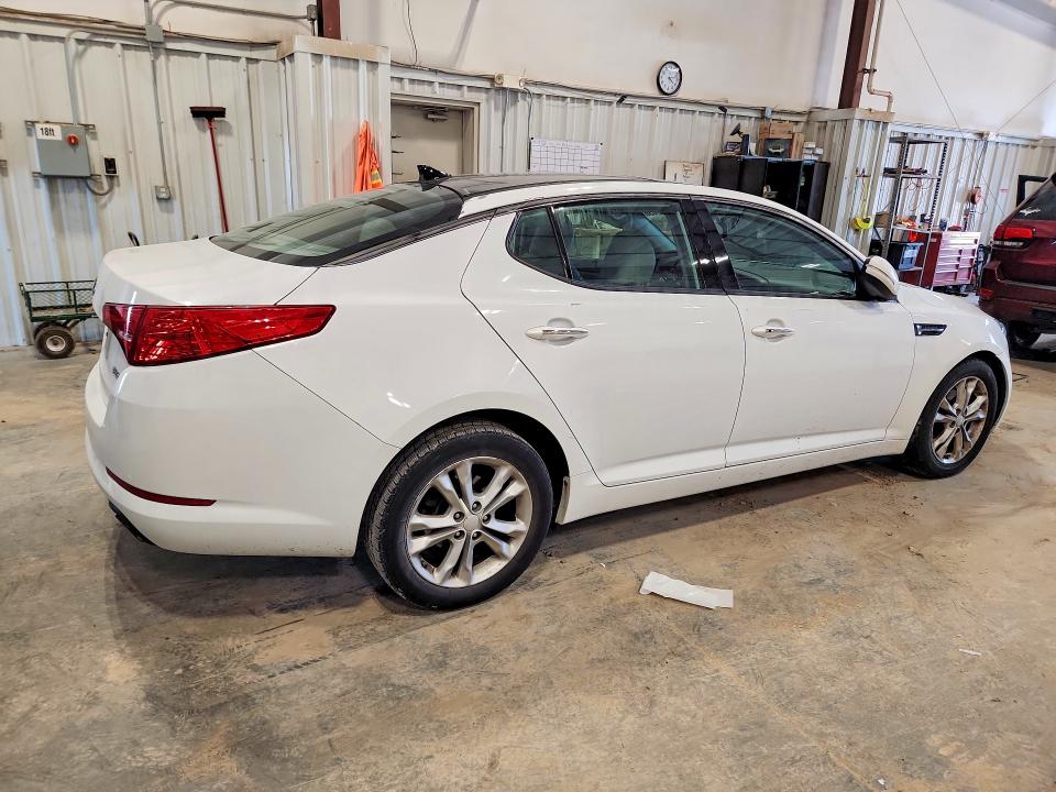 2013 Kia VIN 5XXGN4A75DG127365 COPART salvage auction — SIDE, WI - JUNKED VEHICLE BILL OF SALE, sold $675 on 2026-07-22 (photo 3)