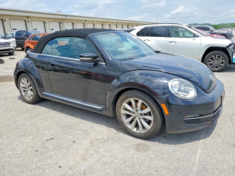 2013 Volkswagen Beetle VIN 3VW5L7AT3DM831863 COPART salvage auction — MINOR DENT/SCRATCHES, Ky - Cert Of Title-Salvage, sold $2,200 on 2026-08-03 (photo 4)