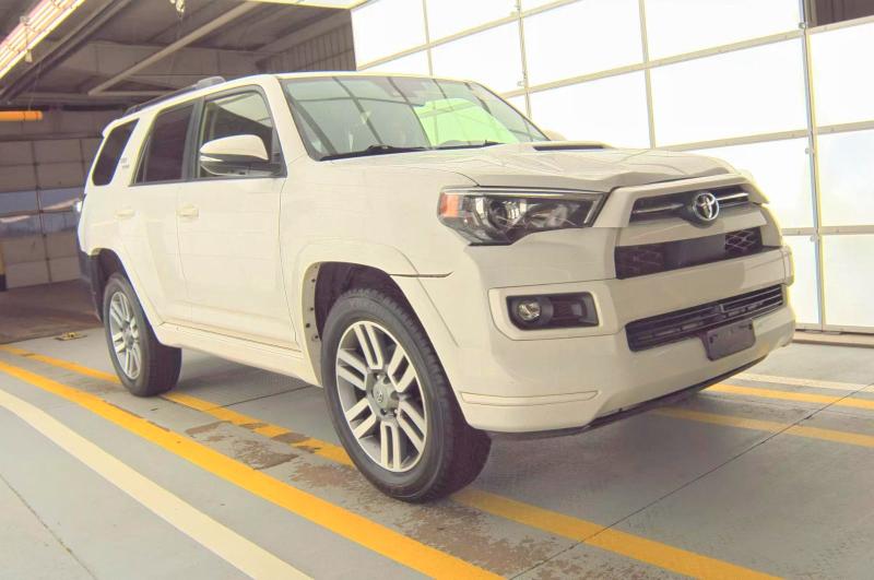 2022 Toyota 4runner VIN JTESU5JR6N5991248 COPART salvage auction — NORMAL WEAR, Il - Certificate Of Title (P), sold $9,100 on 2026-07-06 (photo 1)