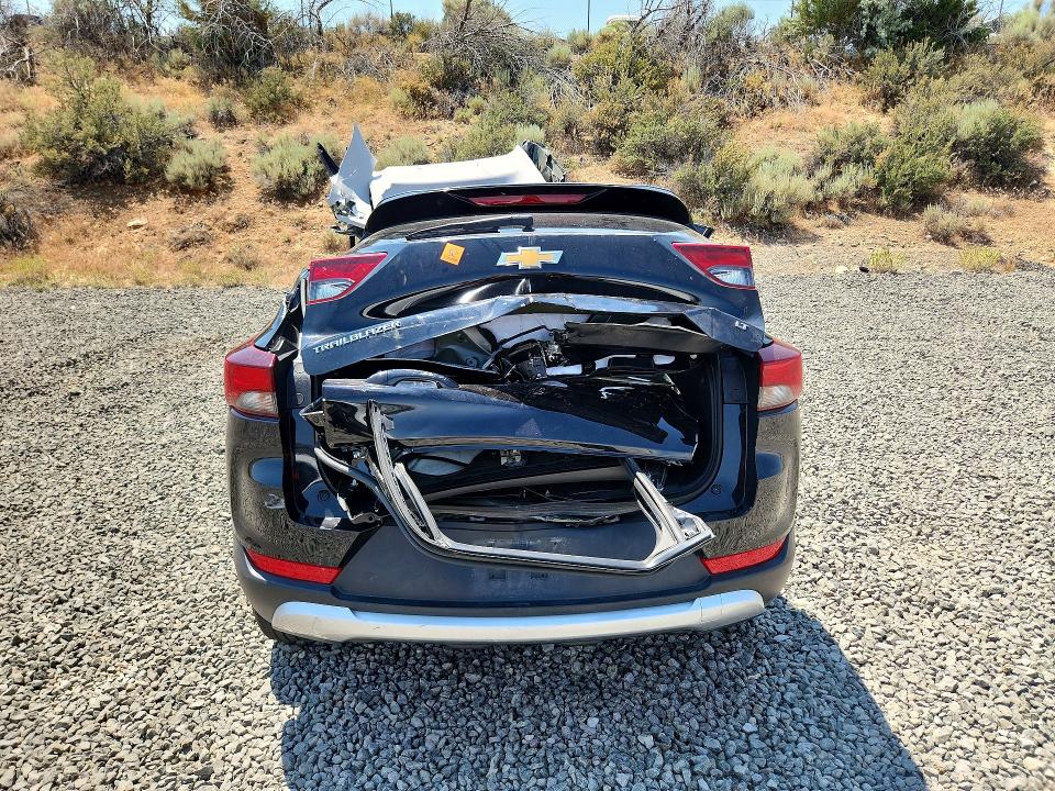 2025 Chevrolet Trailblazer VIN KL79MPSL2SB200815 COPART salvage auction — ROLLOVER, NV - NON-REPAIRABLE VEHICLE CERT, sold $100 on 2026-07-16 (photo 6)