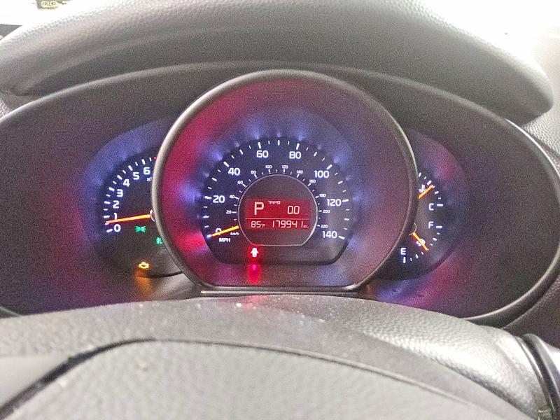 2019 Kia Soul VIN KNDJP3A55K7019620 COPART salvage auction — NORMAL WEAR, TX - CERT OF TITLE-REBLT SLVG FLOOD, sold $1,200 on 2026-07-14 (photo 9)