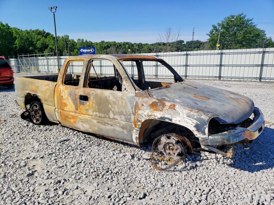 2006 Gmc Sierra 1500 VIN 1GTEK19T56Z138088 COPART salvage auction — BURN, KY - BILL OF SALE/PART ONLY/NO TITL, sold $175 on 2026-07-23 (photo 4)