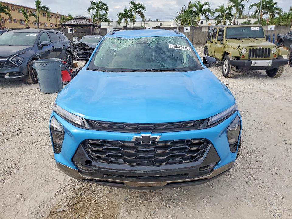 2025 Chevrolet Trax VIN KL77LKEP4SC280107 COPART salvage auction — ROLLOVER, FL - CERT OF TITLE SLVG REBUILDABLE, sold $1,900 on 2026-07-24 (photo 5)