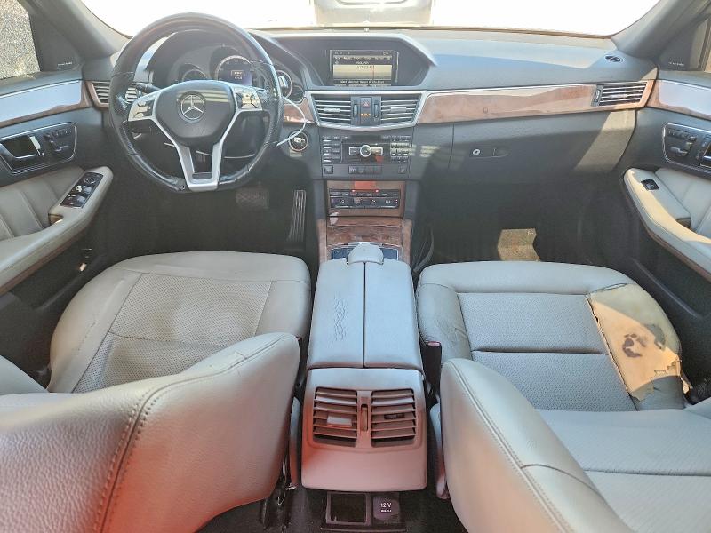 2013 Mercedes-benz E-klasse VIN WDDHF5KB0DA754471 COPART salvage auction — SIDE, Salvage Title, sold $1,100 on 2026-07-24 (photo 8)