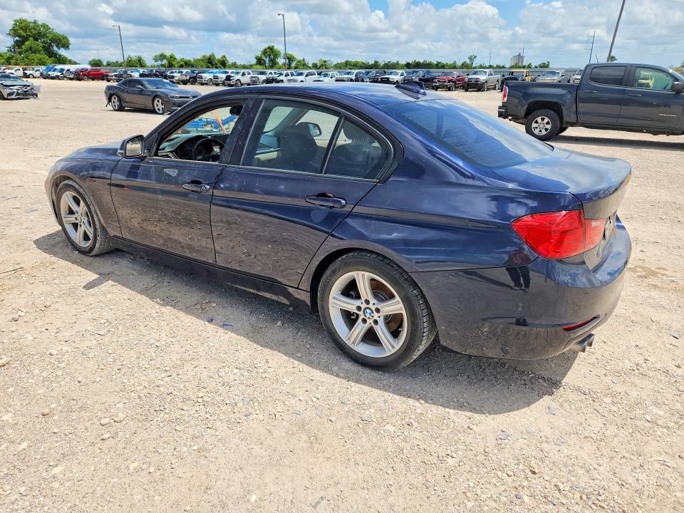 2014 BMW 3er VIN WBA3A5C57EP602260 COPART salvage auction — WATER/FLOOD, Tx - Salvage Title-Flood Damage, sold $1,300 on 2026-07-08 (photo 2)