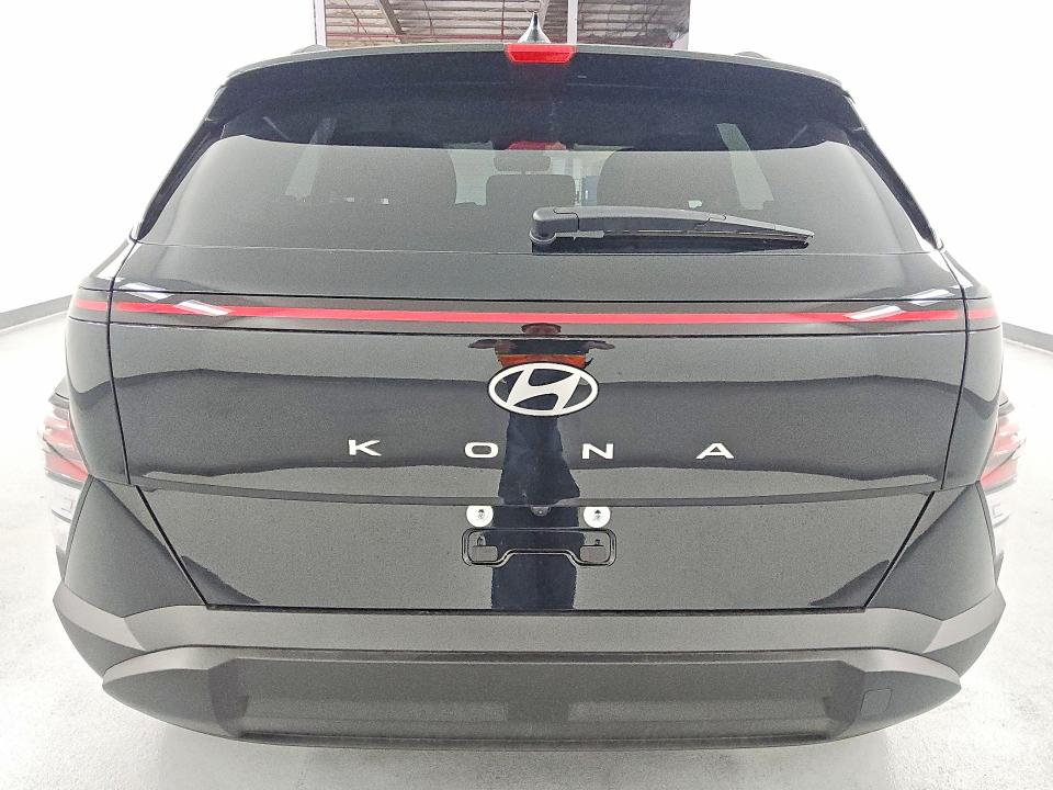 2026 Hyundai Kona VIN KM8HF3AB3TU468381 COPART salvage auction — FRONT END, NM - CERTIFICATE OF TITLE, sold $12,000 on 2026-07-08 (photo 6)