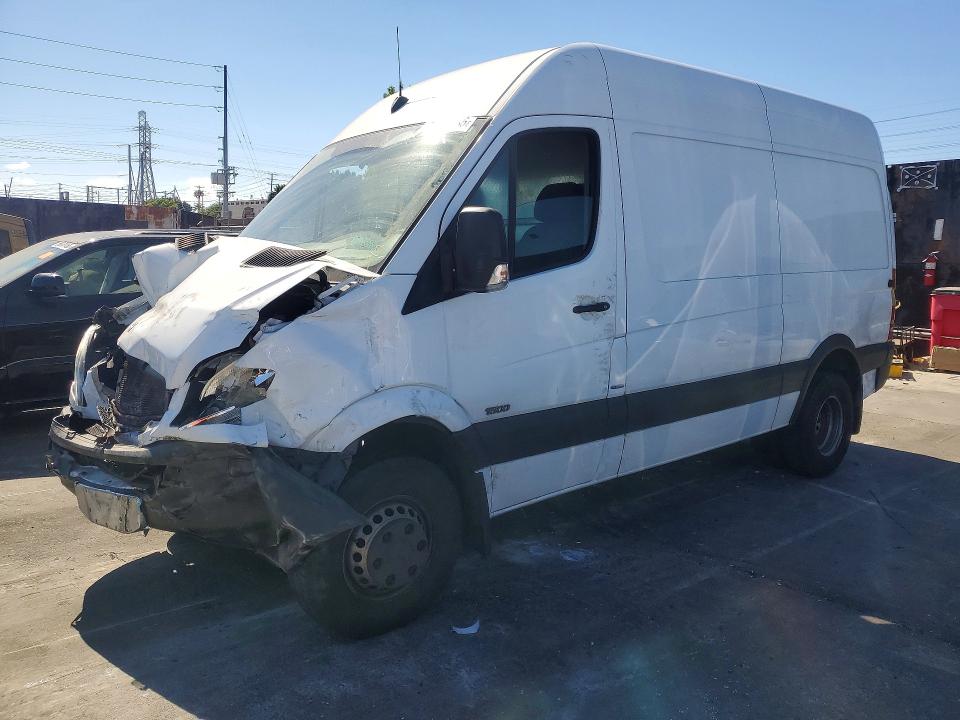 2013 Mercedes-benz VIN WD3PF0CC1D5725970 COPART salvage auction — FRONT END, Ca - Salvage Certificate, sold $1,300 on 2026-07-29 (photo 1)