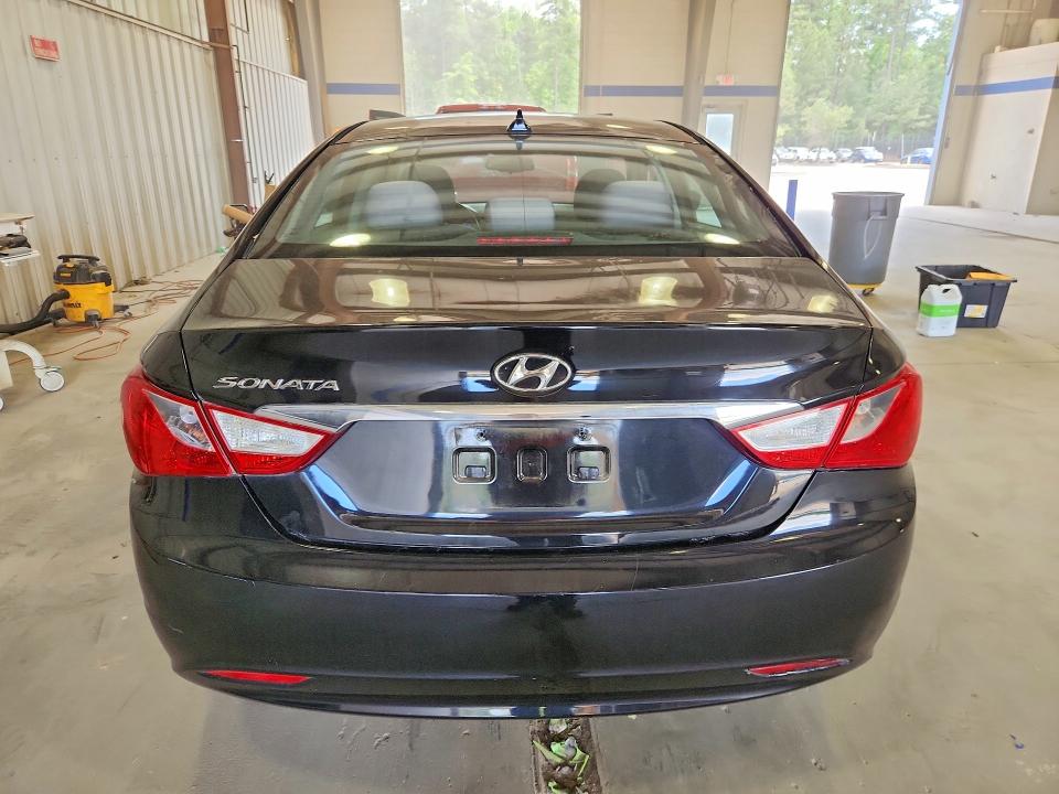 2012 Hyundai VIN 5NPEB4AC7CH381353 COPART salvage auction — SIDE, VA - CERT OF TITLE-SALVAGE WATER, sold $425 on 2026-07-02 (photo 6)