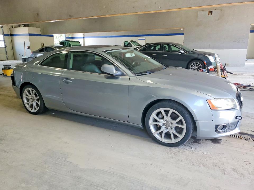 2010 Audi A5 VIN WAUCFAFR7AA015028 COPART salvage auction — REAR END, Va - Cert Of Title - Salvage, sold $850 on 2026-07-02 (photo 4)