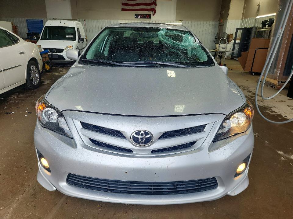 2012 Toyota VIN 5YFBU4EE3CP009889 COPART salvage auction — ROOF, Il - Salvage Certificate, sold $2,100 on 2026-07-30 (photo 5)