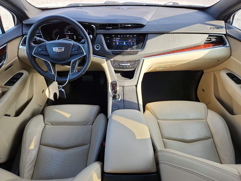 2017 Cadillac Xt5 VIN 1GYKNERS9HZ215101 COPART salvage auction — NORMAL WEAR, Tn - Certificate Of Title, sold $11,200 on 2026-07-02 (photo 8)