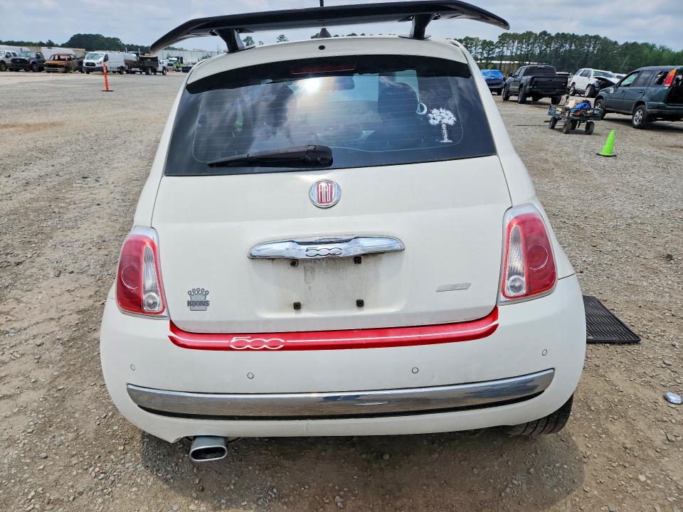 2015 Fiat VIN 3C3CFFCRXFT570810 COPART salvage auction — SIDE, Nc - Salvage Certificate Of Title, sold $225 on 2026-08-10 (photo 6)