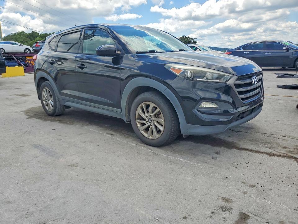 2016 Hyundai VIN KM8J23A46GU127528 COPART salvage auction — MINOR DENT/SCRATCHES, Nj - Certificate Of Title, sold $575 on 2026-07-29 (photo 4)
