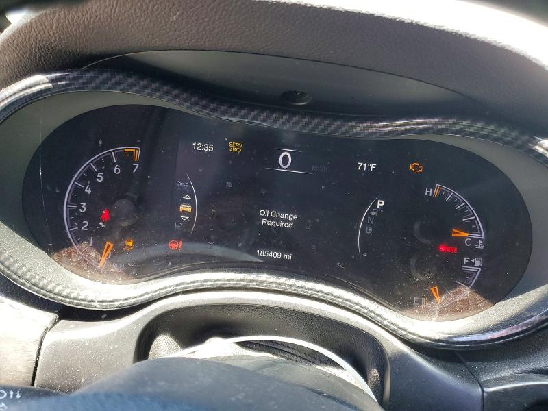 2018 Jeep Cherokee VIN 1C4RJFBG3JC236532 COPART salvage auction — MINOR DENT/SCRATCHES, Pa - Cert Of Title (P), sold $5,200 on 2026-07-28 (photo 9)
