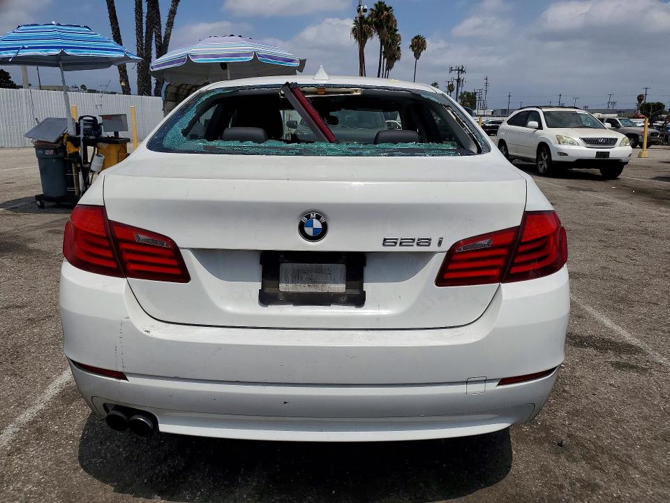 2013 BMW 5er VIN WBAXG5C57DDY31893 COPART salvage auction — FRONT END, CA - SALVAGE CERTIFICATE, sold $500 on 2026-07-31 (photo 6)