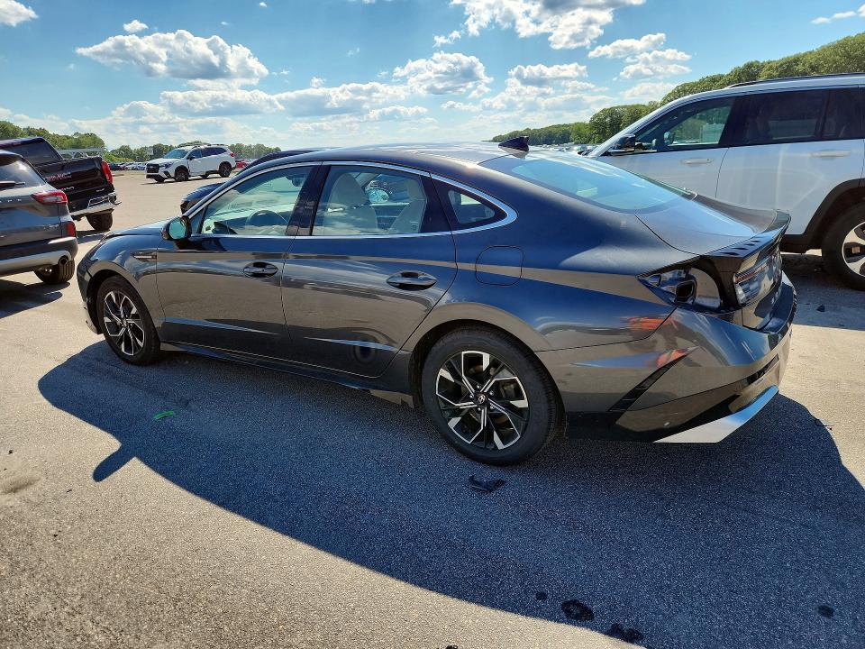 2024 Hyundai Sonata VIN KMHL64JA9RA411863 COPART salvage auction — REAR END, Fl - Certificate Of Title, sold $13,500 on 2026-07-13 (photo 2)