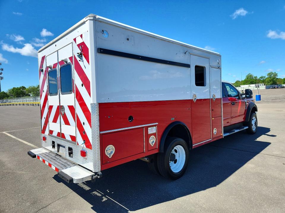 2020 Ford F-550 super duty VIN 1FD0X5HT1LED25010 COPART salvage auction — MINOR DENT/SCRATCHES, Ny - Certificate Of Title, sold $27,500 on 2026-07-29 (photo 3)